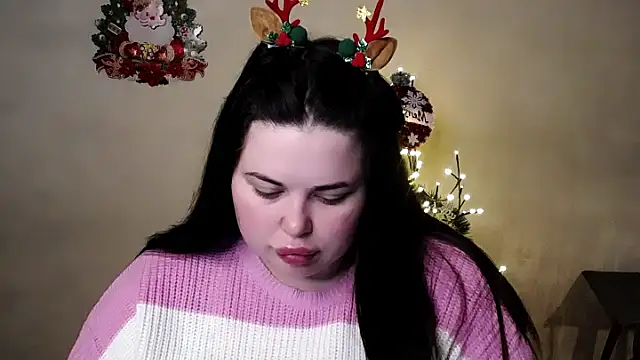 Emily Mo online show from December 15, 6:17 am