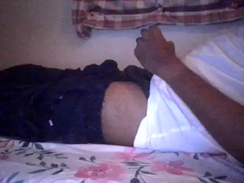 Snapshot of divi5555 chatting on December 13, 9:53 pm divi5555 online show from December 13, 9:53 pm