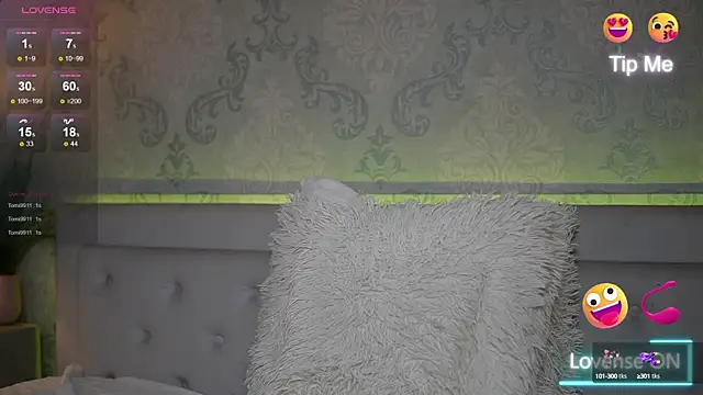 AmyKaiya online show from March 13, 12:05 am