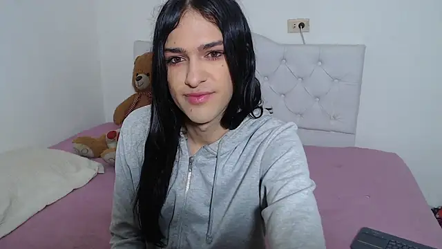 Snapshot of sweet1Girl chatting on July 2, 12:11 pm sweet1Girl online show from July 2, 12:11 pm
