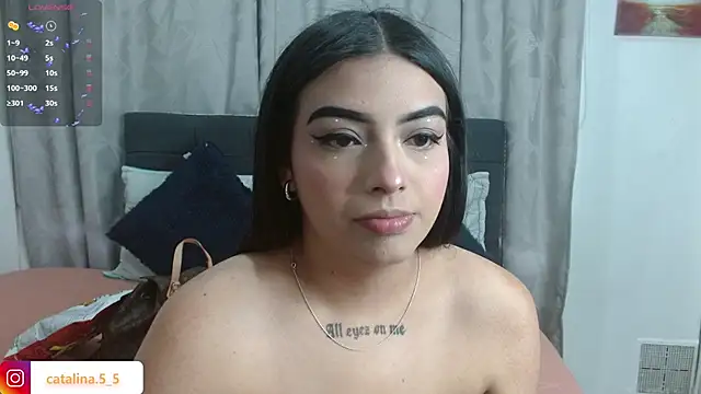 Snapshot of eva_six chatting on October 12, 6:40 pm eva six online show from October 12, 6:40 pm