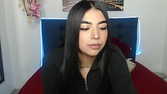 Snapshot of eva_six chatting on July 19, 2:37 am eva six online show from July 19, 2:37 am