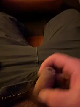 Snapshot of makar8 chatting on February 5, 4:11 pm makar8 online show from February 5, 4:11 pm