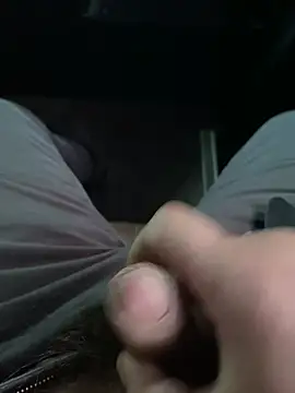 Snapshot of makar8 chatting on March 17, 3:26 pm makar8 online show from March 17, 3:26 pm