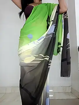 Snapshot of _surbhi_ chatting on December 21, 3:46 am surbhi online show from December 21, 3:46 am