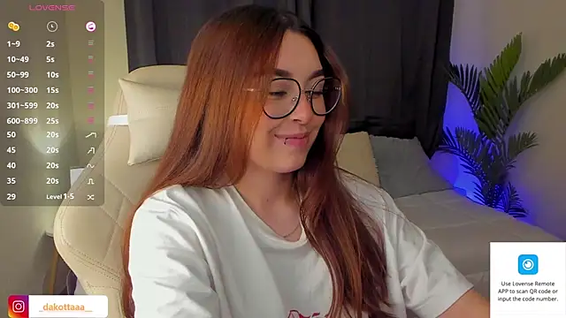 dakottaa  online show from March 4, 2:06 am