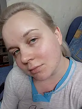 Karolina love  online show from September 17, 9:38 pm