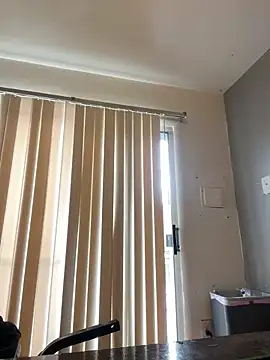 Snapshot of fulsome_change223 chatting on January 20, 3:50 pm fulsome change223 online show from January 20, 3:50 pm