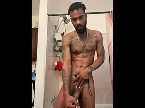 Snapshot of fulsome_change223 chatting on October 17, 11:35 am fulsome change223 online show from October 17, 11:35 am