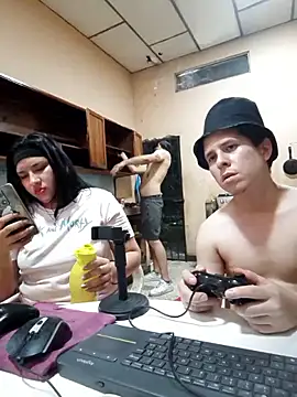 DanelyLopez online show from February 14, 3:47 am