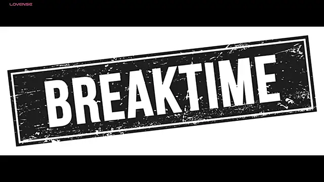 Snapshot of Curvy_Cute chatting on November 7, 3:50 am Curvy Cute online show from November 7, 3:50 am