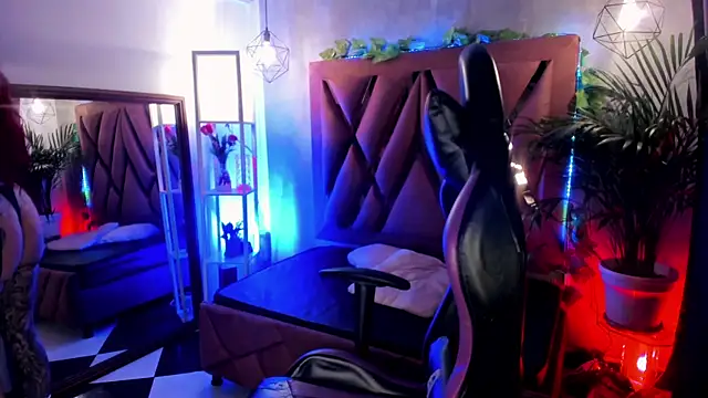 Megan inked online show from March 19, 3:20 am