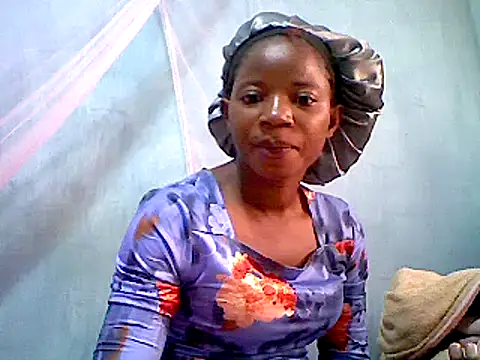 Ebonykezzia online show from December 6, 7:10 am