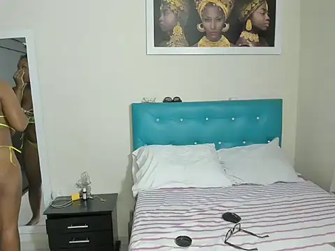 megan-hotxx online show from September 28, 3:01 am