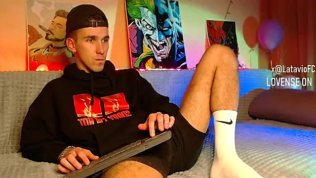 Midnighter  online show from January 14, 5:40 am