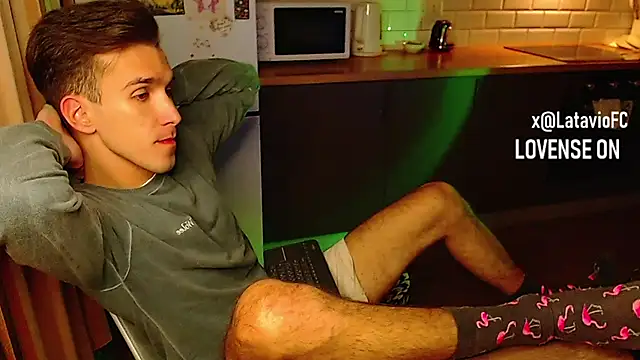 Midnighter  online show from September 29, 3:33 am