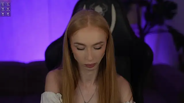 Amelia Blaze online show from November 22, 3:38 am