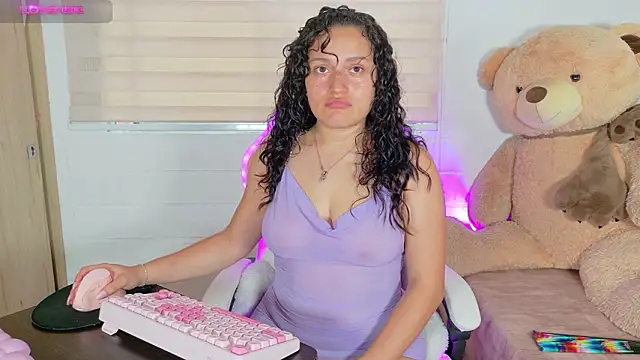 megan doll2 online show from March 18, 8:12 pm