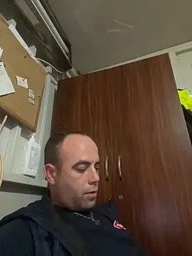 mustican422 online show from January 5, 5:51 pm