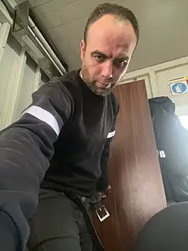 mustican422 online show from January 12, 5:34 am