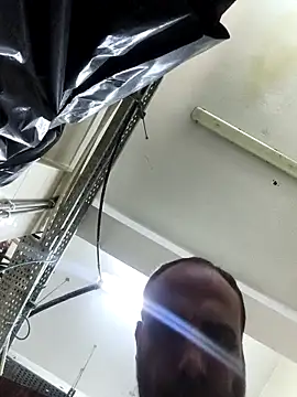 mustican422 online show from October 4, 1:09 pm