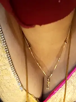 tuttifrutti17 online show from December 24, 5:55 pm