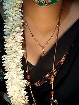 tuttifrutti17 online show from February 17, 5:21 pm