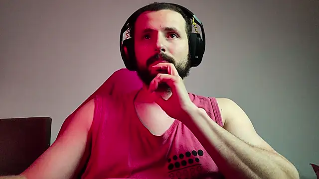 Snapshot of iurytx chatting on September 13, 12:10 am iurytx online show from September 13, 12:10 am