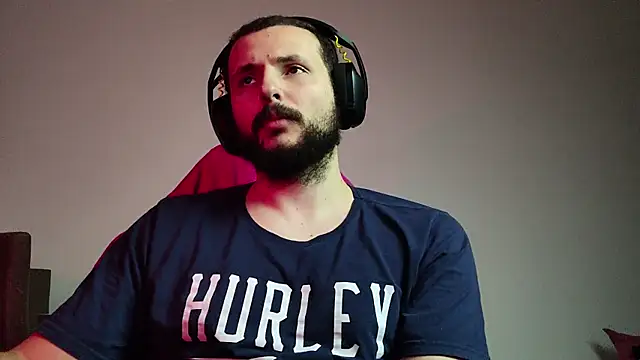 Snapshot of iurytx chatting on September 14, 11:04 pm iurytx online show from September 14, 11:04 pm