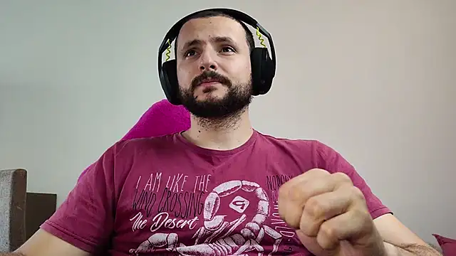 Snapshot of iurytx chatting on September 30, 4:12 pm iurytx online show from September 30, 4:12 pm