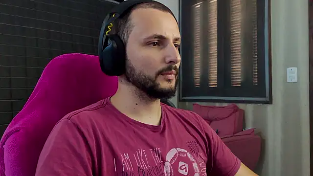 iurytx online show from March 6, 5:53 pm