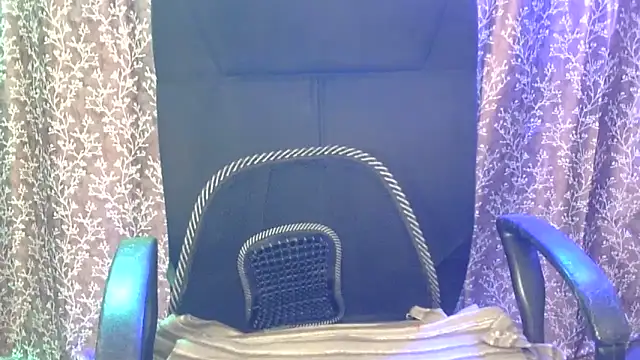 iam-moni2 online show from October 7, 2:31 am