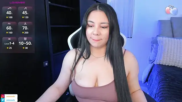 ambar-wells online show from December 26, 7:27 pm