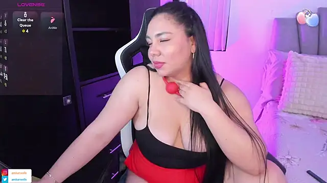 ambar-wells online show from March 2, 6:51 pm