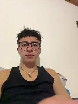 CamiRojas boy online show from June 21, 4:04 am