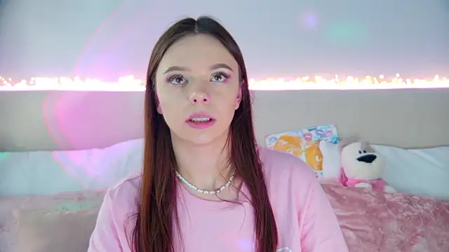 ElisabethDavis online show from January 31, 6:36 pm