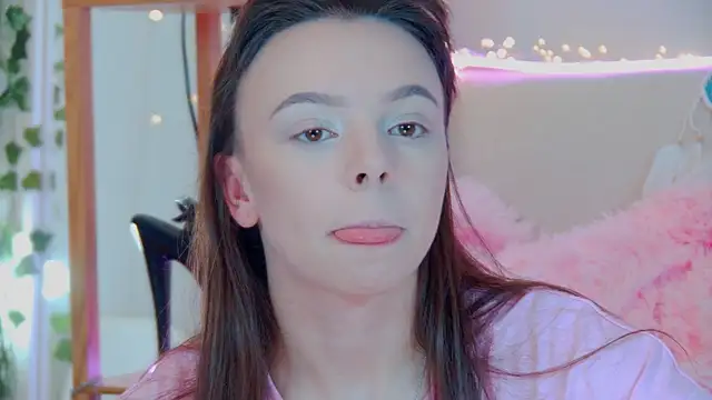 ElisabethDavis online show from September 27, 3:06 pm