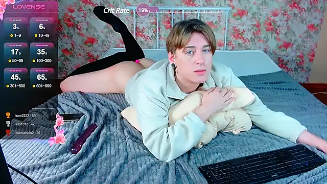  YummyTony  online show from February 26, 4:56 pm