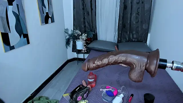 Snapshot of Angie_Will chatting on January 21, 1:08 am Angie Will online show from January 21, 1:08 am