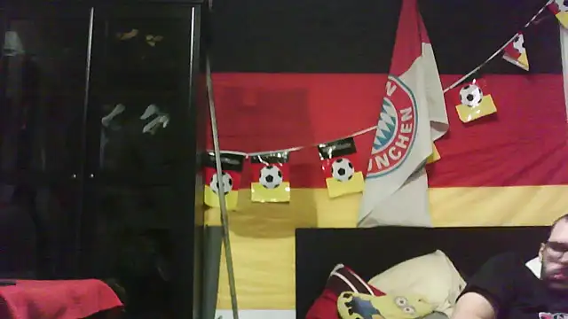 Die-geile-Sau online show from November 8, 3:01 pm