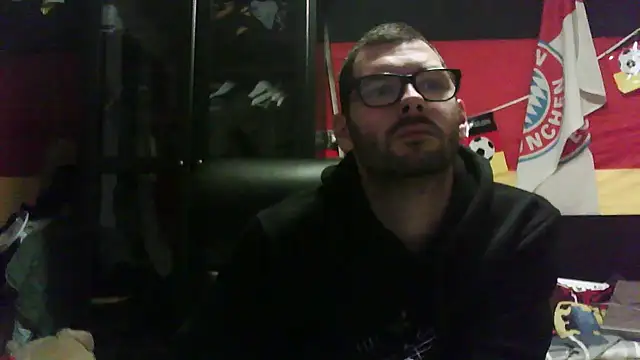 Die-geile-Sau online show from November 24, 4:07 pm