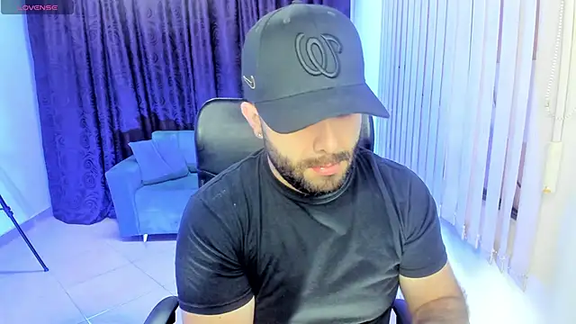 jhon bear03 online show from February 11, 11:10 am