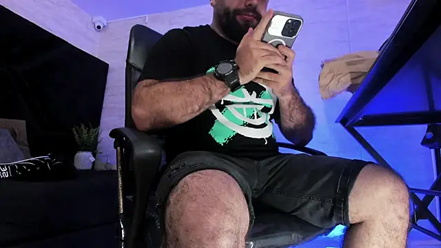 jhon bear03 online show from June 3, 2:33 pm