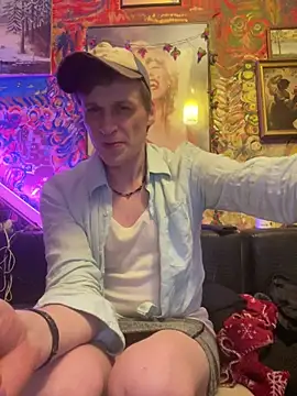 Snapshot of BarryKingsman chatting on February 22, 1:55 am BarryKingsman online show from February 22, 1:55 am