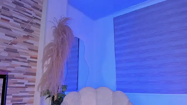 Vanesa novvoa online show from February 9, 11:15 pm