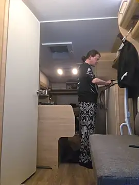 Ebinator666 online show from April 8, 11:37 pm