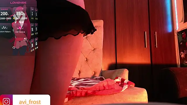 avi frost online show from September 16, 7:53 am