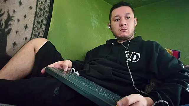 sweet cock28 online show from February 3, 3:49 pm