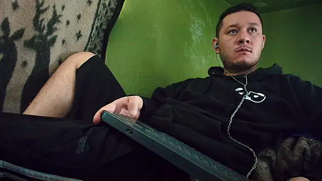 sweet cock28 online show from February 4, 3:26 pm