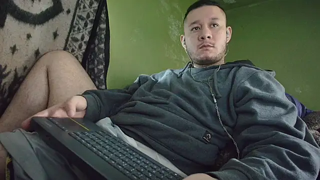 sweet cock28 online show from October 4, 3:32 pm